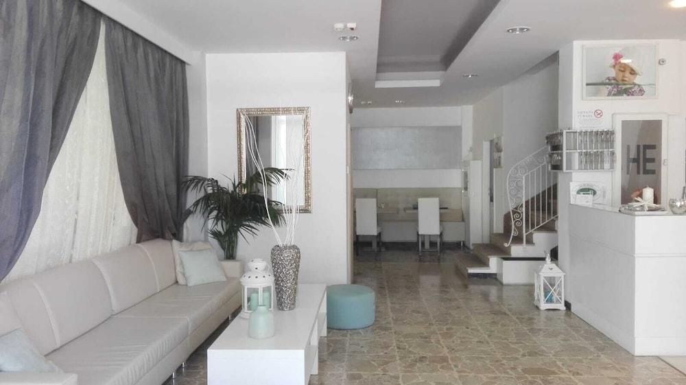 Hotel Ermeti B&B Brunch Riccione Zewnętrze zdjęcie