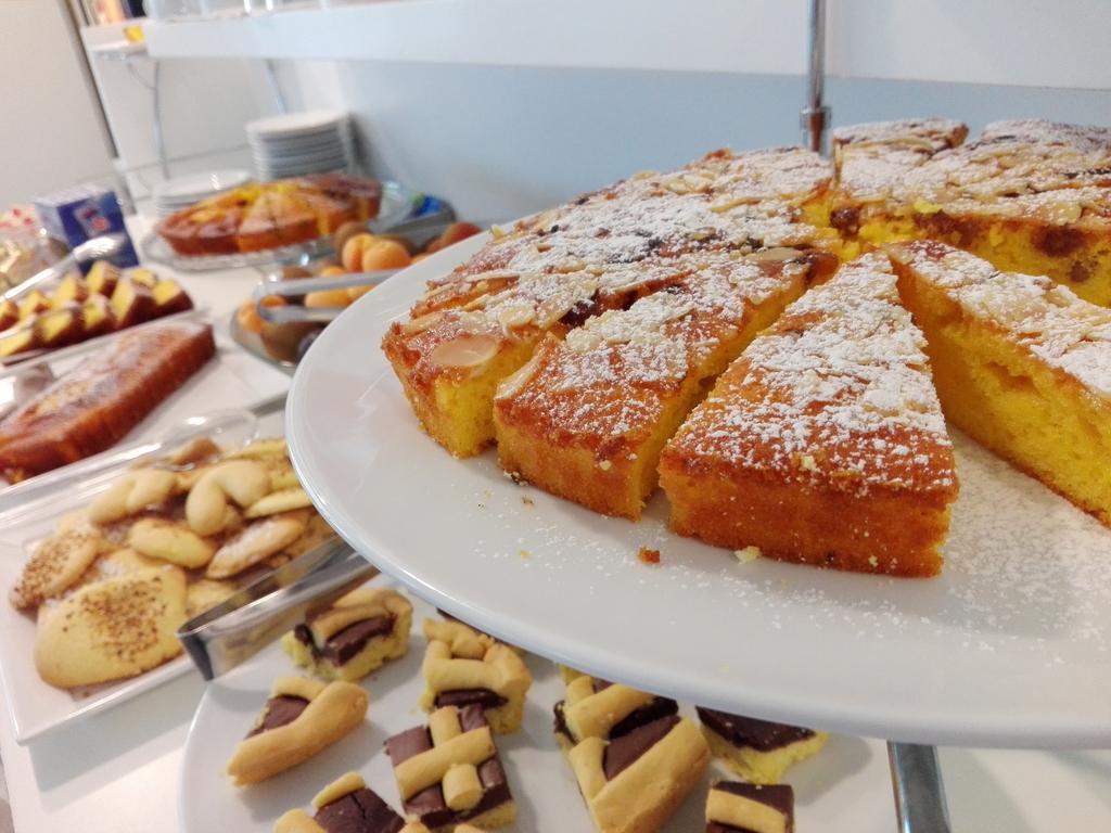 Hotel Ermeti B&B Brunch Riccione Zewnętrze zdjęcie